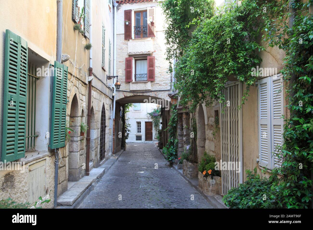 Vieille Ville, Vieil Antibes, Antibes, Alpes-Maritimes, Côte d'Azur, French Riviera, Provence, France, Europe Banque D'Images