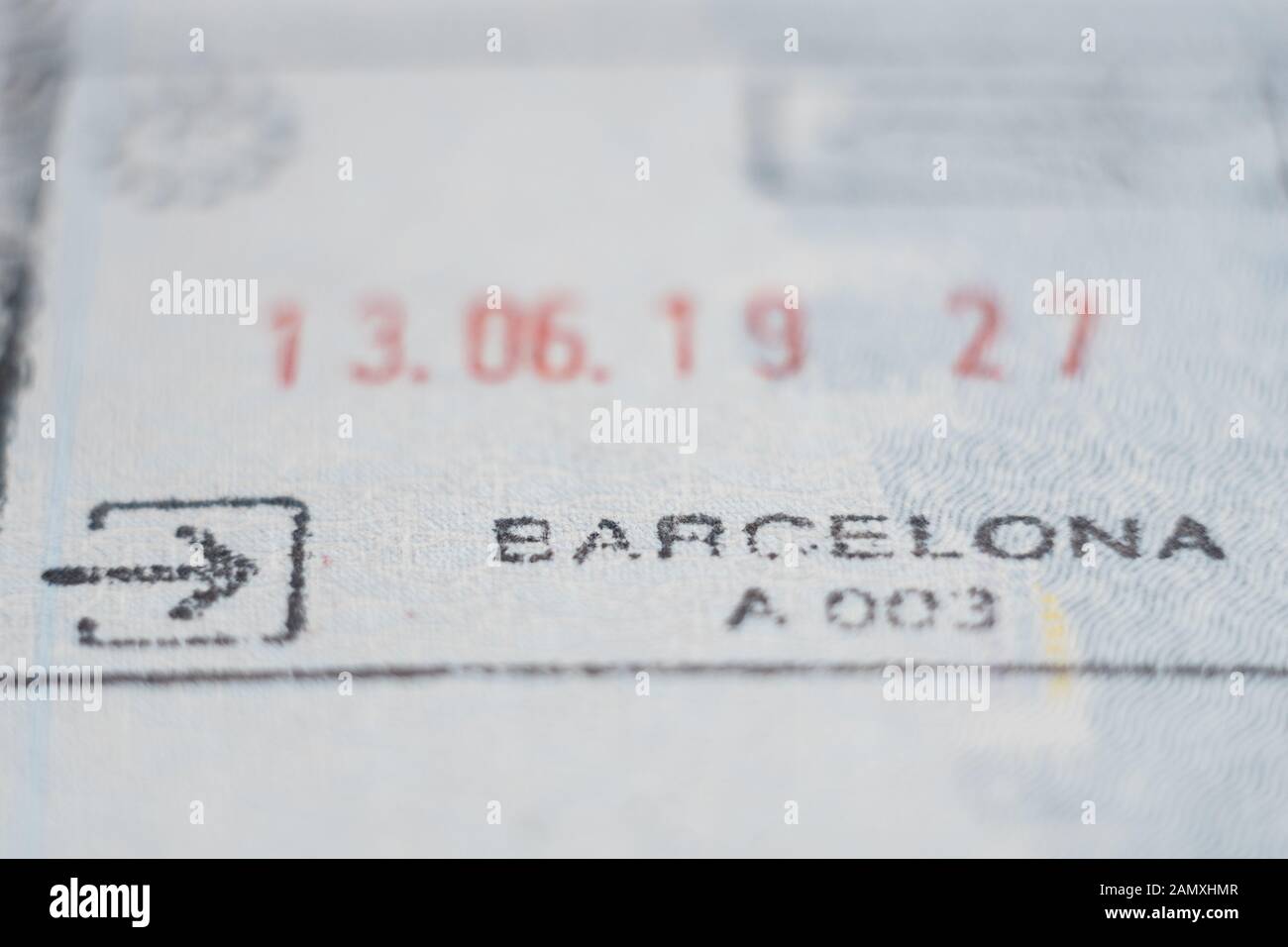 Détail macro Close-up de contrôle aux frontières de l'Union européenne douanière espagnole admission stamp avec word à Barcelone Banque D'Images