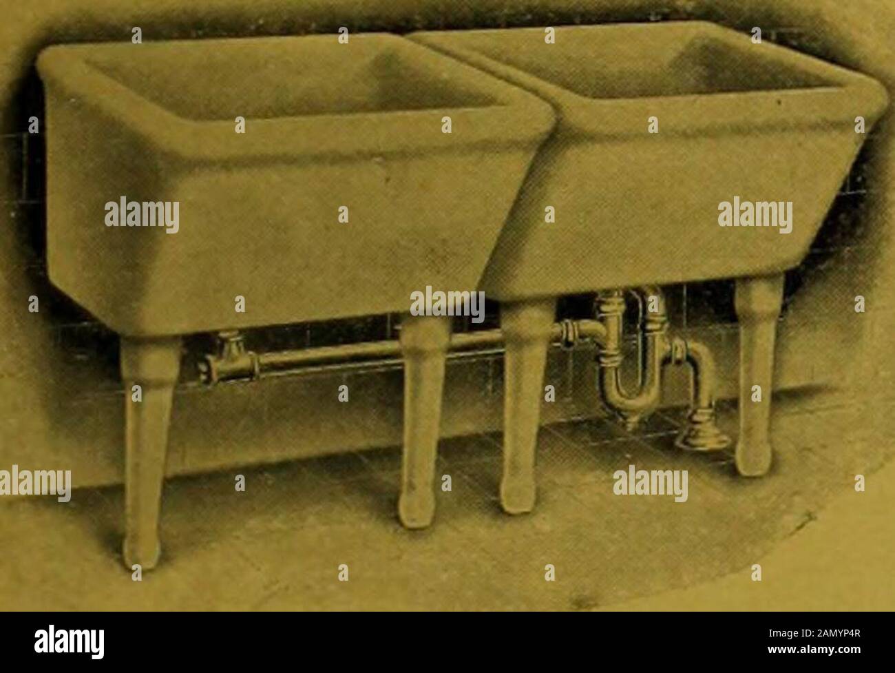 Contrats Et Plomberie Mécaniques Janvier-Décembre 1908 . Plomberie, eau, gaz et vapeur Hays Manufacturing Co. Travaux Complets : • • - ERIE, PA., États-Unis d'Amérique DU Canada LA SOCIÉTÉ D'ÉDITION MACLEAN, LIMITÉE, ÉDITEURS MONTRÉAL. 232, rue McGill TORONTO, 10, rue Front E. WINNIPEG, 511 Banque Union BIdg. London, FRE., 88, rue Fleet, P. EX. Vol. 11. N° 7. (Nouvelle Série). Bureau de publication : 10, rue Front est, TORONTO, 8 AVRIL 1908. Ancienne Série, Vol. Xx. N° 7 BAINS EN PORCELAINE. La plaque 542 E. les Baignoires à linge sont un accessoire indispensable dans la maison moderne. Fabriqués en trois niveaux de matériau : ciment, fer émaillé et Por Banque D'Images