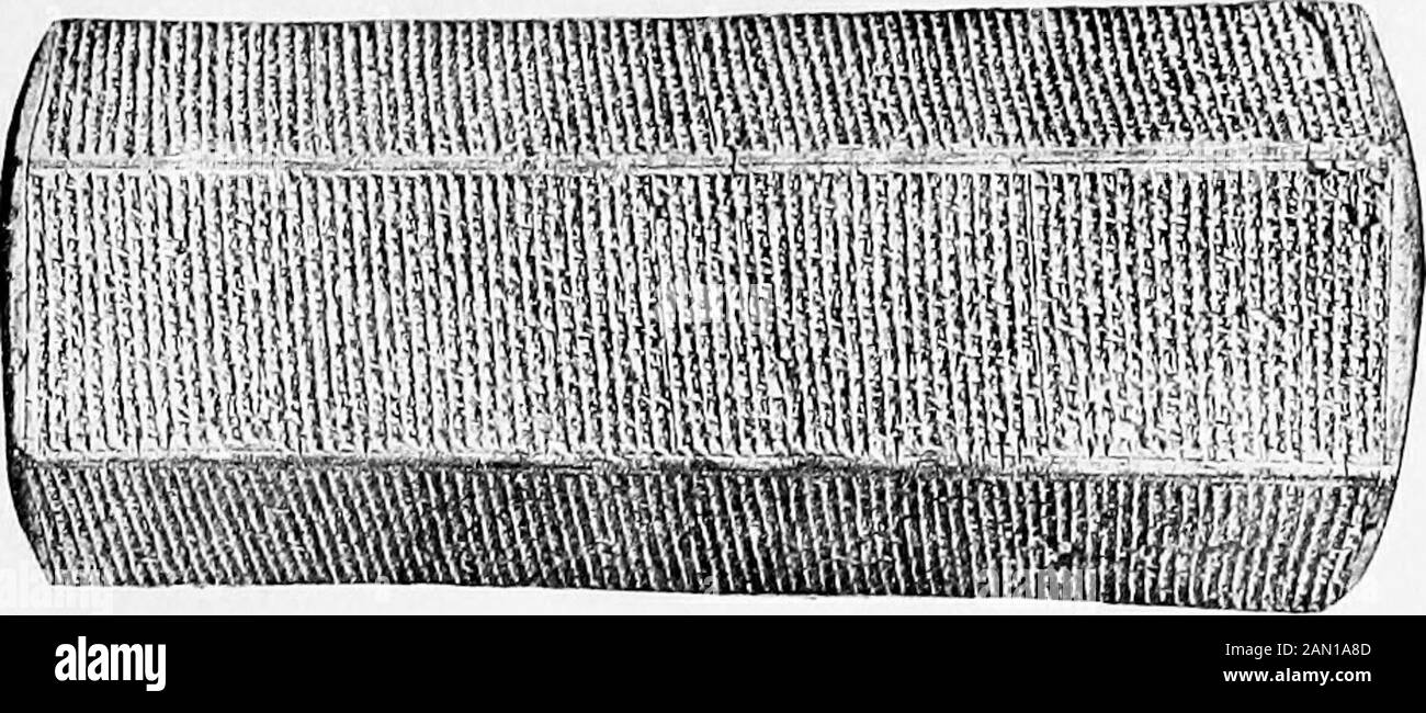 Une histoire de la science . u de la nuit. Alors que les astrologues ont déduit leurs omens des corps célestes connus pour eux, ils ont surtout gaveattention à la lune, notant avec beaucoup de soin les formes de ses cornes, et en déduisant une telle conclusion que je£ les cornes sont pointés le roi surmontera ce qu'il géeth jamais, Et que lorsque la lune est basse à son apparence, la soumission (du peuple) d'une WIU de pays lointain viennent. Les relations de la lune et du soleil étaient une source d'observation constante, il semble que le soleil et la lune ont été vus togetherau-dessus de l'horizon; si l'un est fixé comme l'autre Banque D'Images