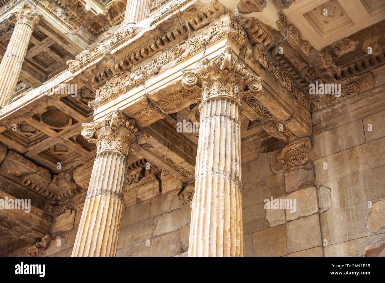 Ruines d'un ancien bâtiment. Banque D'Images