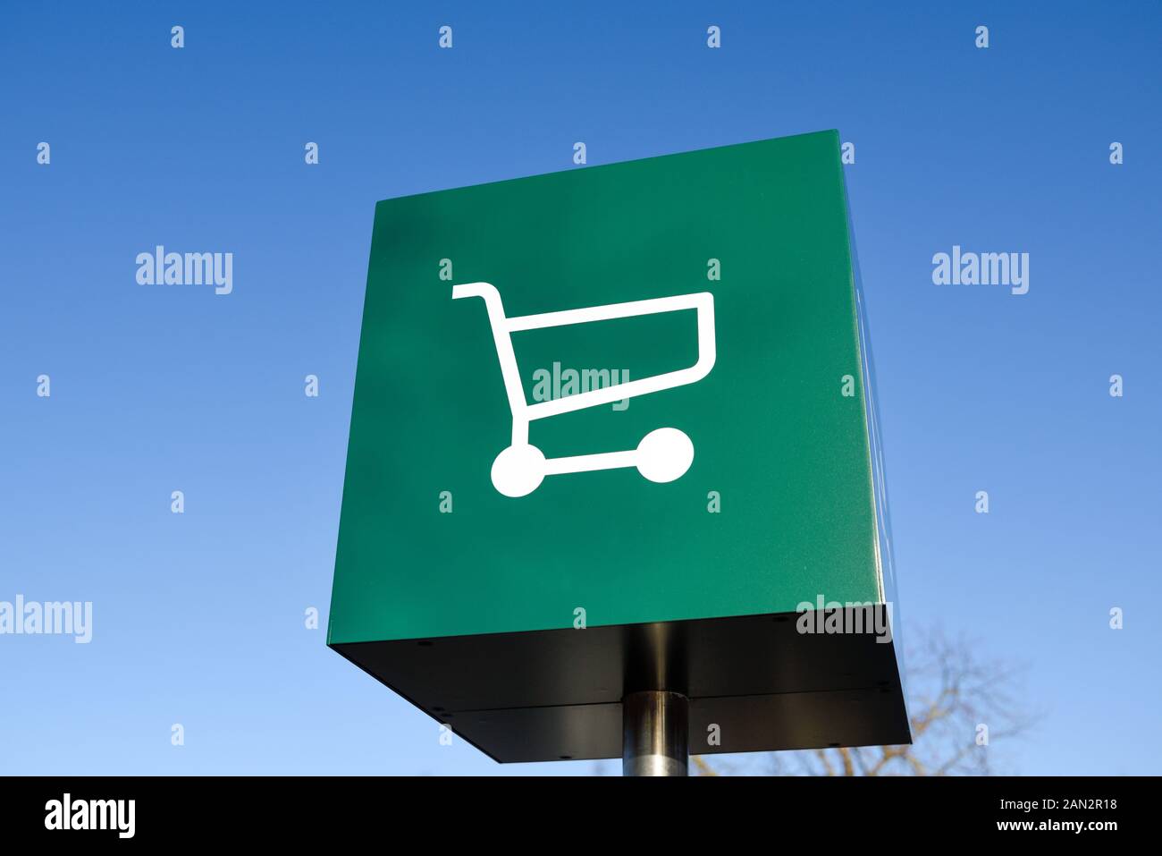 Panier chariot supermarché Waitrose, UK. Banque D'Images