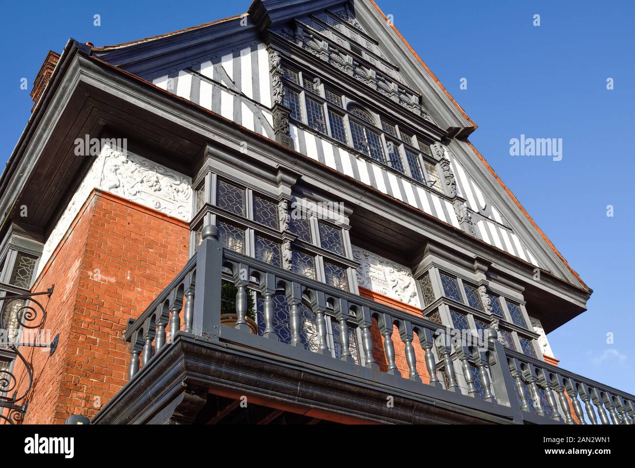 Newark On Trent Marché de la ville historique dans le Nottinghamshire, Angleterre. Banque D'Images