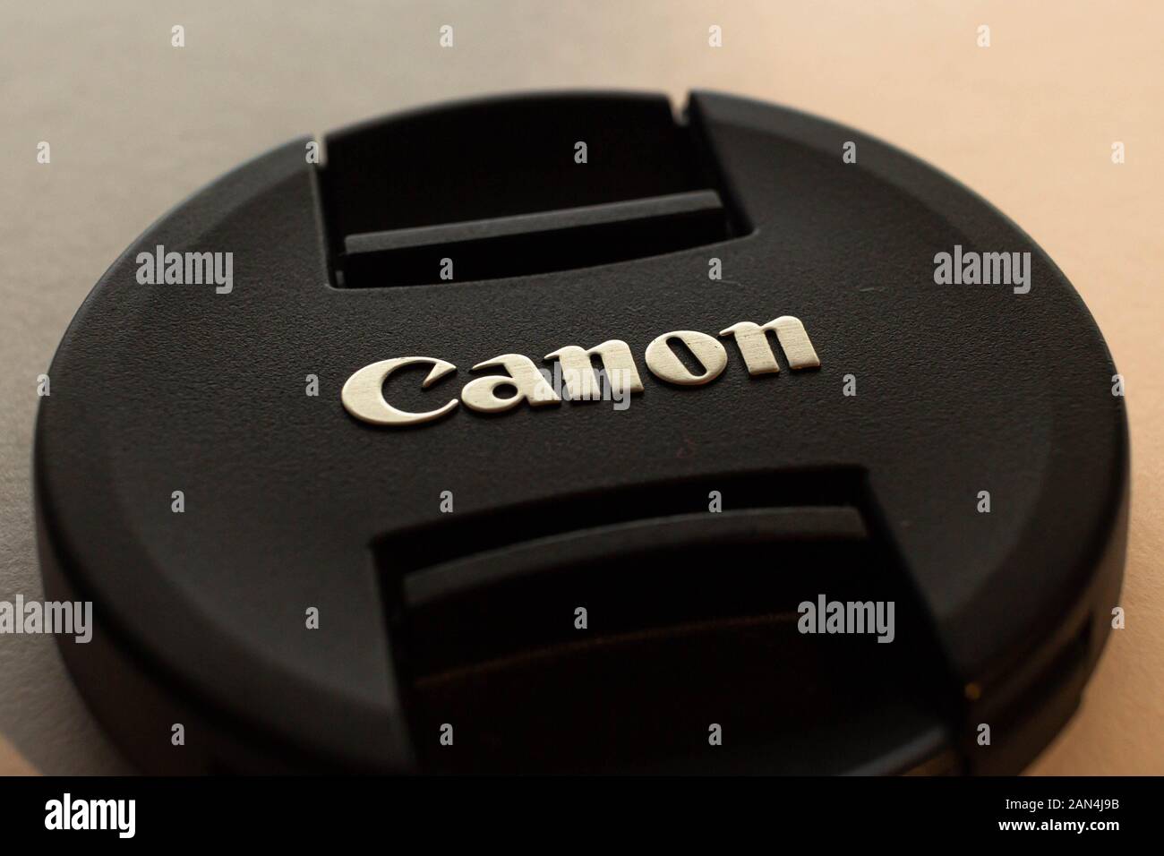 Illustration du logo Canon sur le cache de l'objectif Banque D'Images