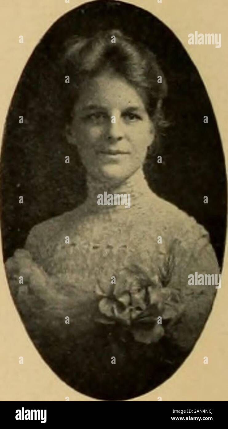 Classe de 1902 Classbook . Grace Theresa Osborne Uxbridge, Massachusetts. Emma Heywood Otis26 Downing, Worcester, Mass.) 32 Banque D'Images