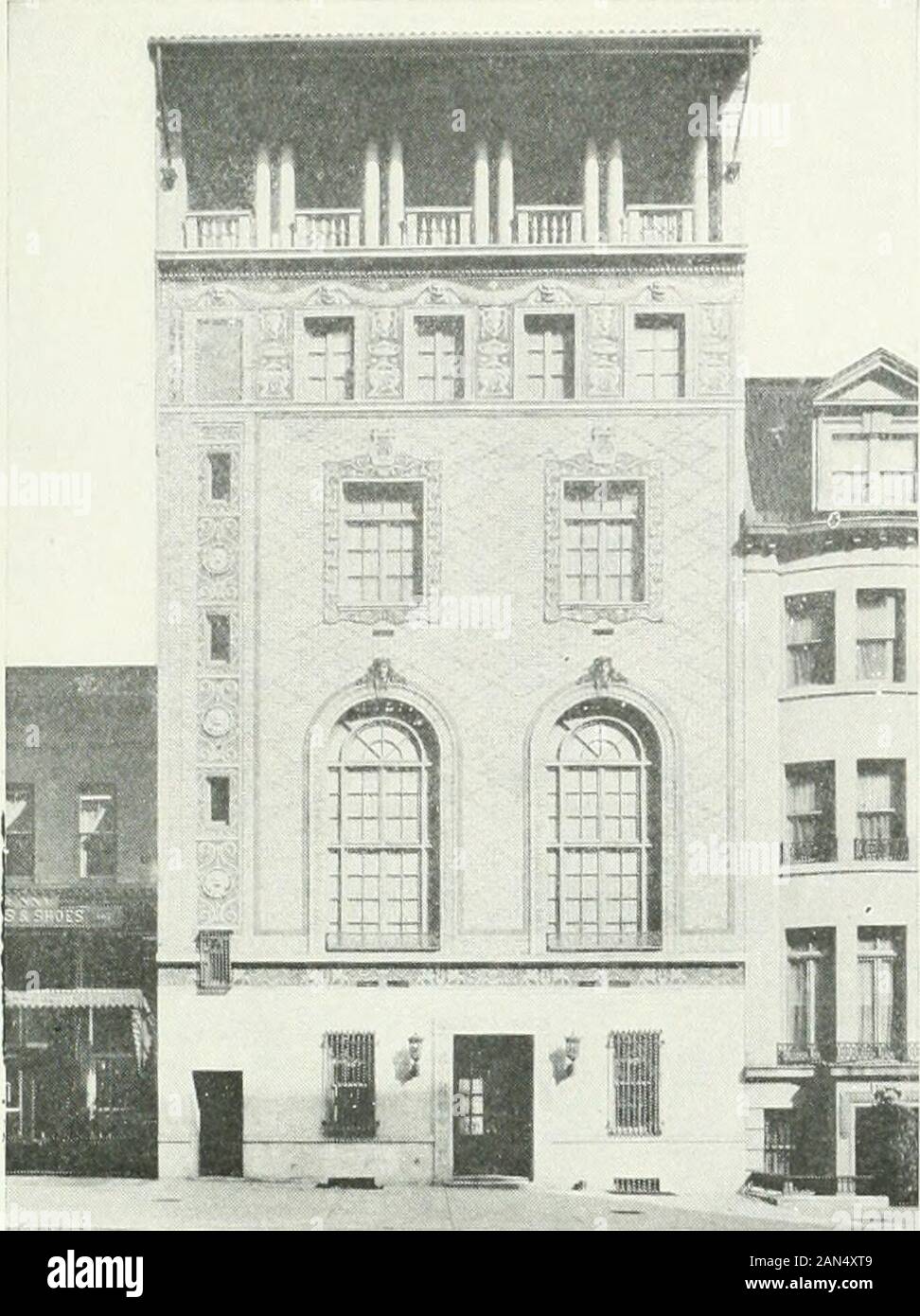 Architecte et ingénieur . Banque fédérale de réserve Gr.iliam, Anderson. Probst & tout. Architectes Banque fédérale de réserve de Chicago, ILL. n-équipée le cvim FRINK Réflecteurs Écran Banque Notre département d'ingénierie est en train de coopérer avec l'archi-leader dans la mise en page de détection et la conception de bâtiments importants thruout-que. Nous espérons que nous pouvons être d.service à vous. Spécifiez Frink Catadioptres I.P.FRINK.Inc. SAN FRANCI.SCO. GAL., 77 GFarrell .Street 2, Rue de la santé et de la 10e Avenue, New York, Chicago. 111. Monadnock Bldg. Boston. Le Massachusetts 161, rue Summer Detroit. Michigan 325, rue de l'état de Cleveland. 336 de l'Ohio l'Arcade Seattle. A Banque D'Images