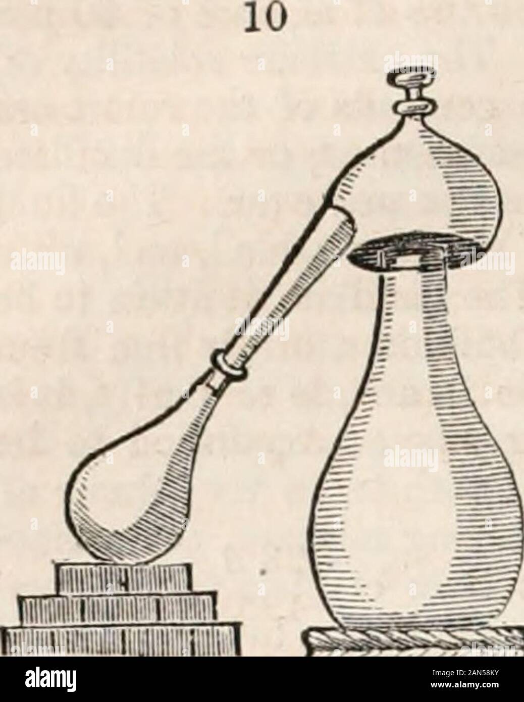 Un supplément au dictionnaire de figures Arts, Manufactures et Mines, : contenant une présentation claire de leurs principes et de la pratique. . H est un oxichloridc d'antimoine. Si l'eau chaude, le précipité est cristalline distinctement ; c'est la poudre d'algaroth. Cette oxichloride est utilisé pour fournir de l'oxyde d'antimoine dans la préparation du tartre. emeiic ALGyE. {Varcch, Fr. Seerjras ;, ou ALR/e, Germ.) une tribu de plantes subaquatiques, y compris le {algues fucus) et l'lavers (Ulva) croissant dans l'eau salée, eau douce et le confervas. Nous n'avons qu'à faire face à ces algues qui sont d'une c Banque D'Images