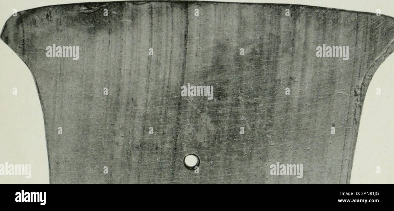 Documents parlementaires de l'Ontario, 1916, n° 17-18 . Fig. 34285. OLOGICAL ARCH^:HP P0RT. 105. o Fig. 34284. 10(5- KlllOKT EOLOGICAI.ARCH. ho REPOUT ARCHÉOLOGIQUE 107 Banque D'Images