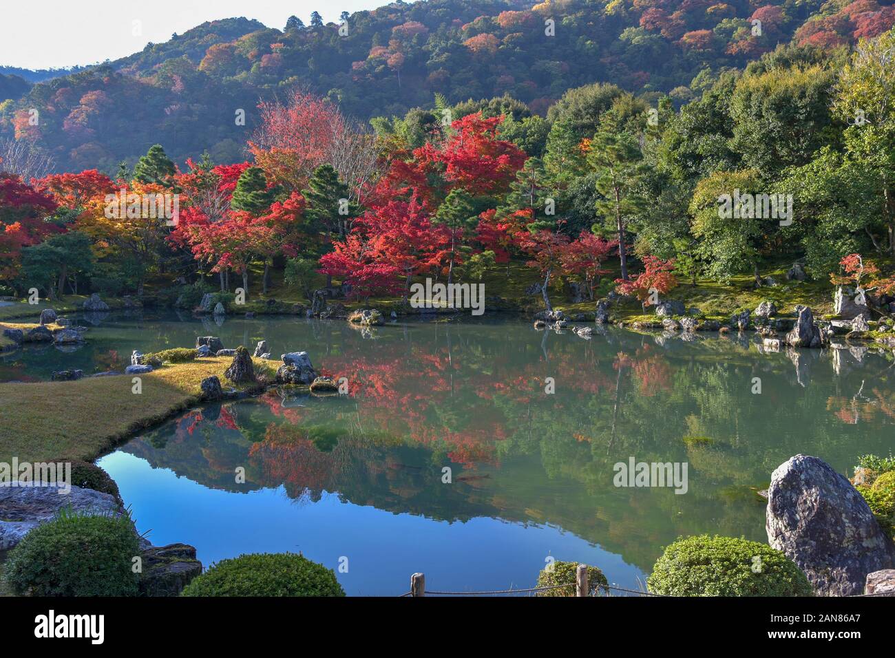 Jardin de l'étang de Sogen de Tenryu ji à Kyoto, Japon Banque D'Images