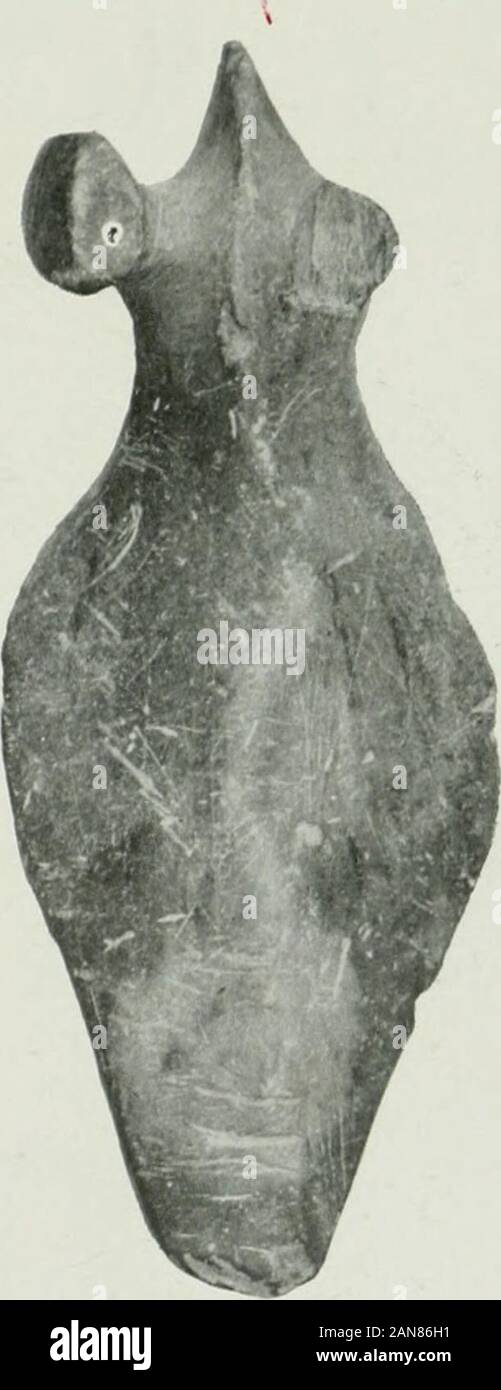 Documents parlementaires de l'Ontario, 1916, n° 17-18 . Fig. 35639. Fig. 35639. N° 35636 a été découvert près d'Arkona, comté de Lambton. N° 35637 venaient de Melbourne, Canton de Caradoc, comté de Middlesex.no 35638 Ilighgate, fixé à près de Chatham, comté de Lambton.no 35639 a été trouvé sur les rives de la Tamise tlio TJivcr Townshipof dans la Caradoc, comté de Middlesex. N° 35644 a également constaté dans le canton de Caradoc, près de Mount Brydges. 7 UNE KKPOKT AHCH/EOLOGICAL. ; ; ;;TI ?orrarT",;i ;:esel; ; eti :^^ St. Mary de comté il evKiontIv raison "u.s utilisé ou deux ])iece, des boîtes métalliques Banque D'Images