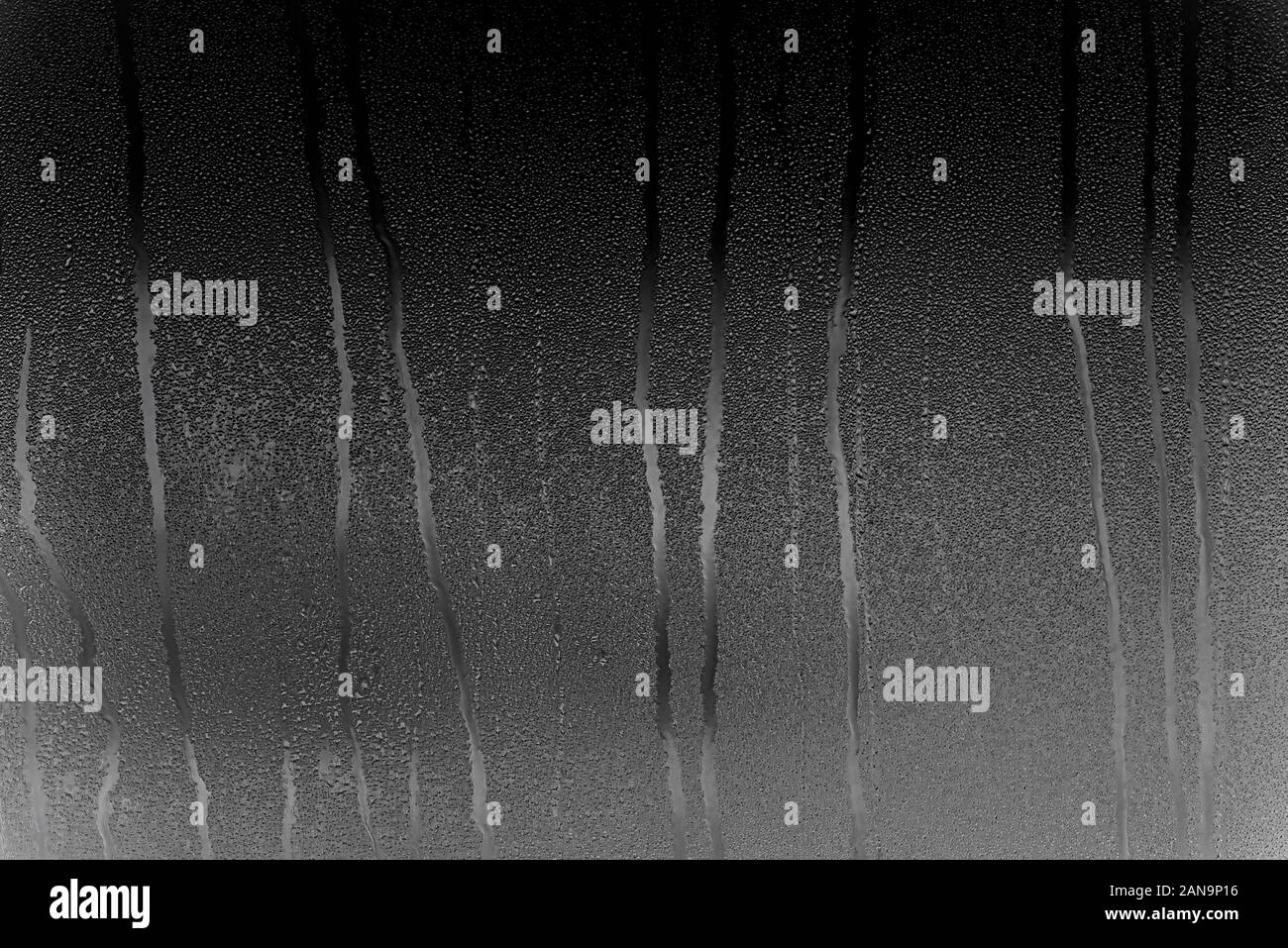 Condensat de verre avec fenêtre, en vapeur et eau comme arrière-plan ou de texture Banque D'Images