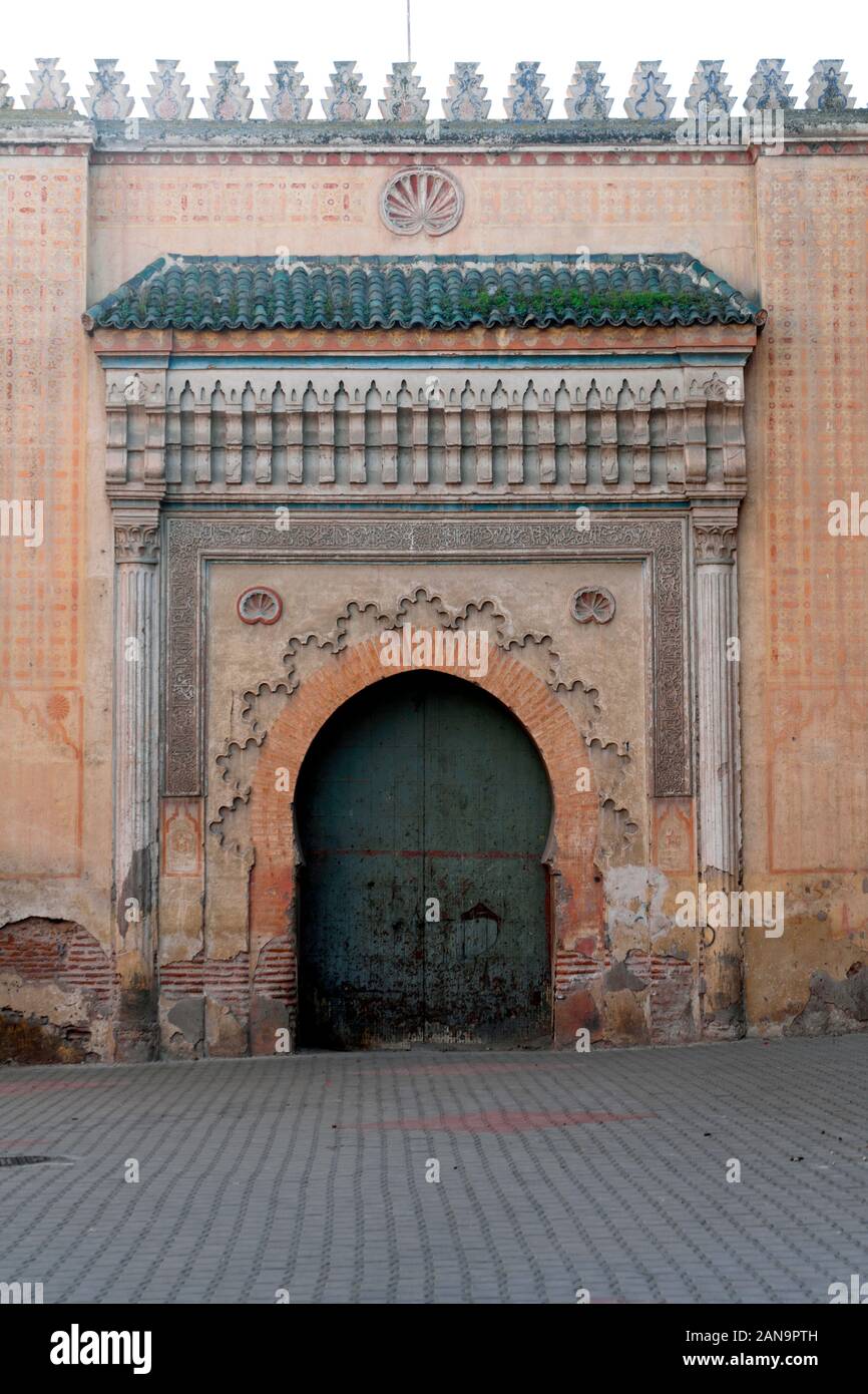 Grande porte de palais El Badi à Marrakech, Maroc Banque D'Images