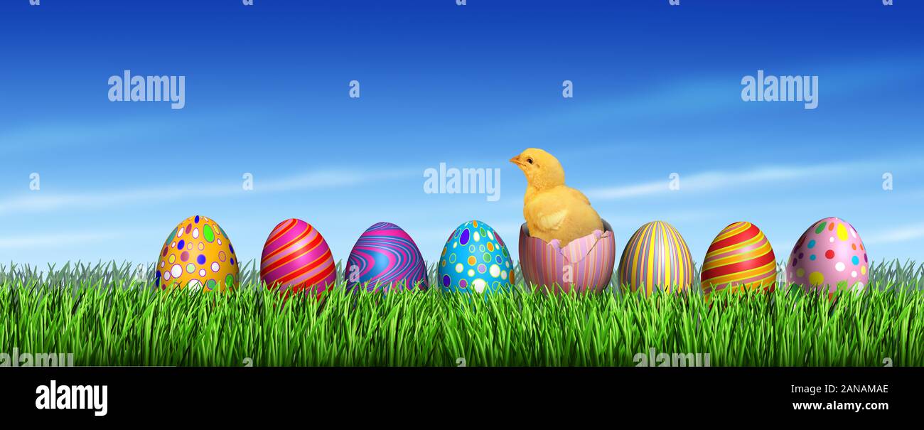 Chasse aux œufs de Pâques surprise qu'un poussin jaune et les œufs décorés avec un bébé oiseau à l'intérieur d'une coquille d'œufs décorés sur un fond bleu. Banque D'Images