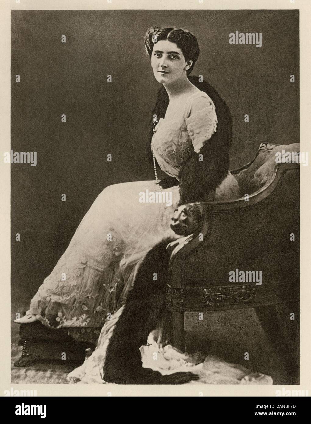 Lady Curzon, épouse du vice-roi de l'Inde. Photogravure Banque D'Images