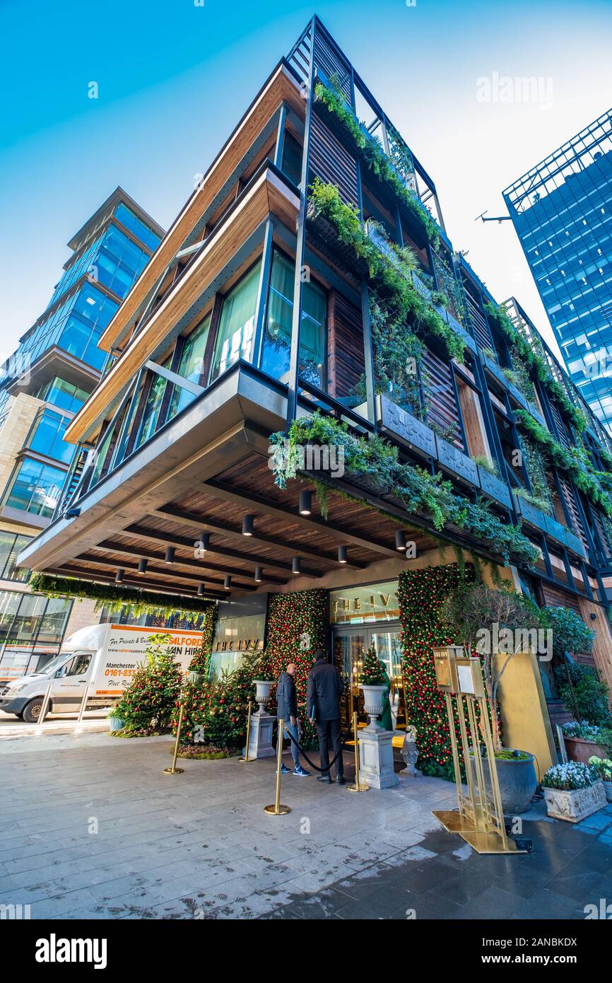 Manchester, Royaume-Uni - 29 novembre 2019 - Vue extérieure de l'Ivy Restaurant et brasserie, Spinningfields Manchester Banque D'Images