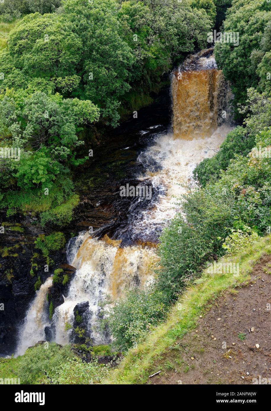 Lealt Falls près de Oban sur la côte Trotternish, île de Skye, Écosse Banque D'Images