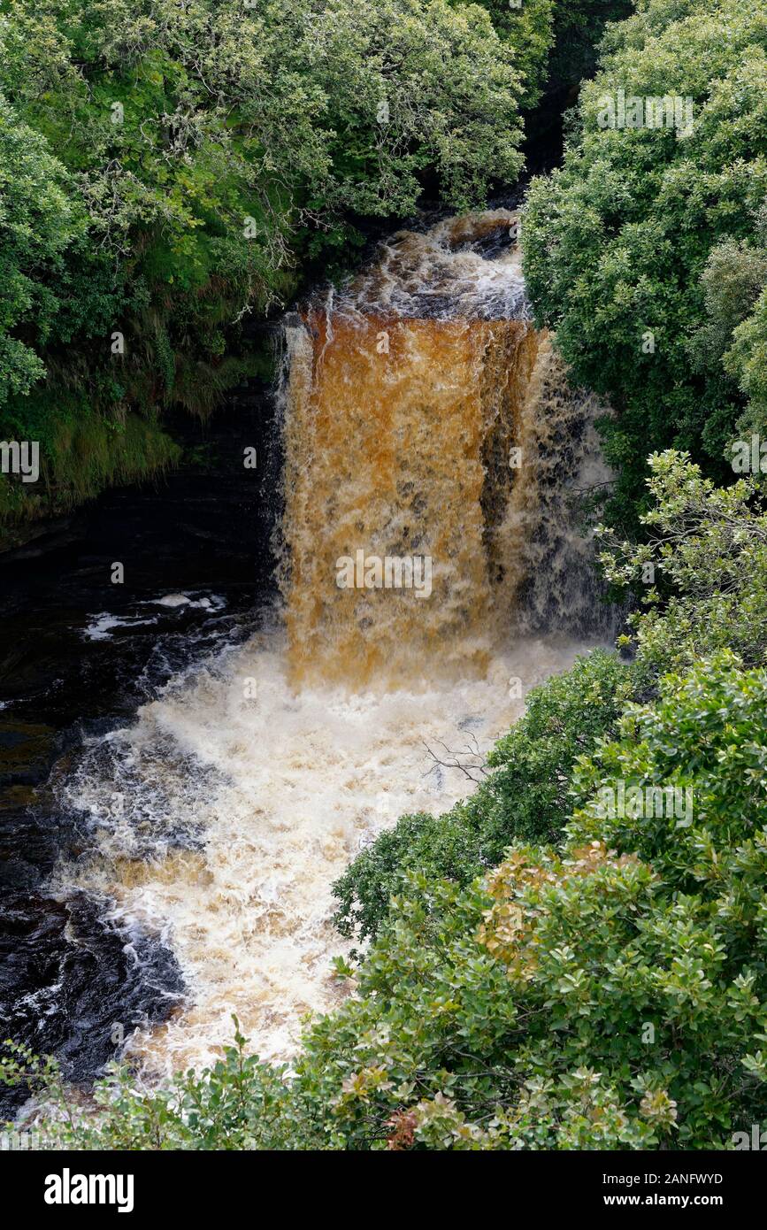 Lealt Falls près de Oban sur la côte Trotternish, île de Skye, Écosse Banque D'Images