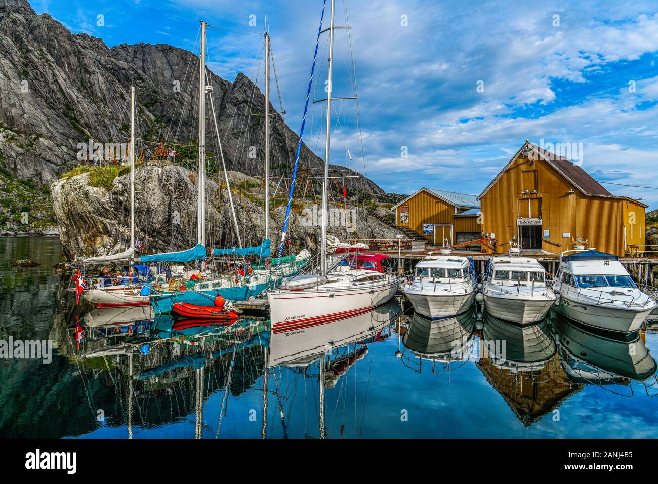 La Norvège. Norvegia. Iles Lofoten. Village de pêcheurs de Nusfjord Banque D'Images