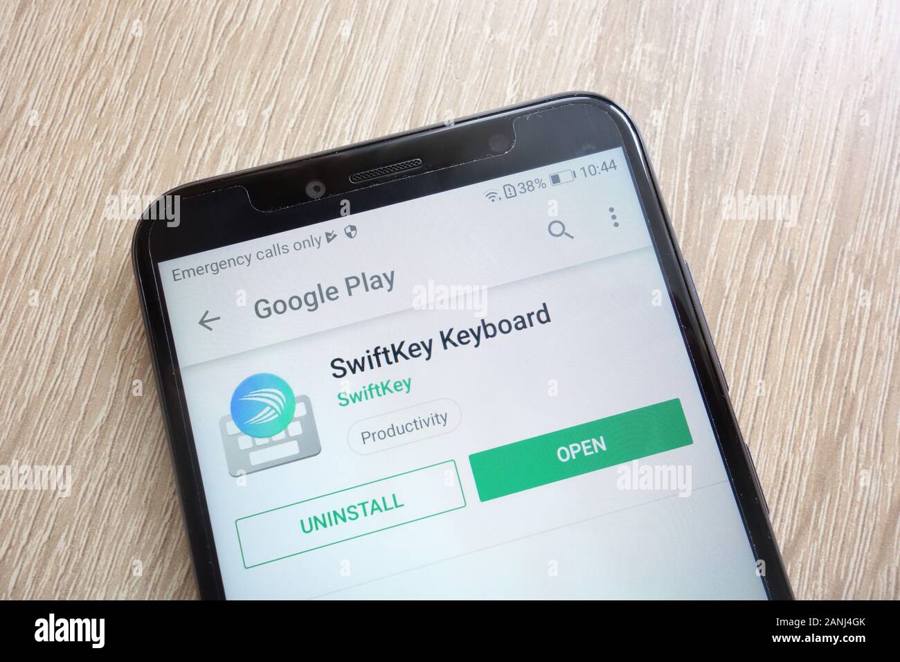 L'application clavier SwiftKey sur le site Web Google Play Store s'affiche  sur le smartphone Huawei an 6 2018 Photo Stock - Alamy