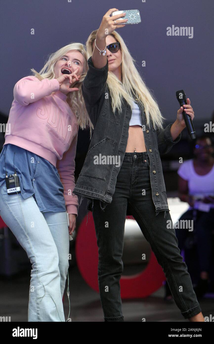 Louisa Johnson photographié à la bbc one show avec Clean bandit effectuant nouveau single nouveau single Tears 13/07/2016 (crédit de droit©Jack Ludlam) Banque D'Images