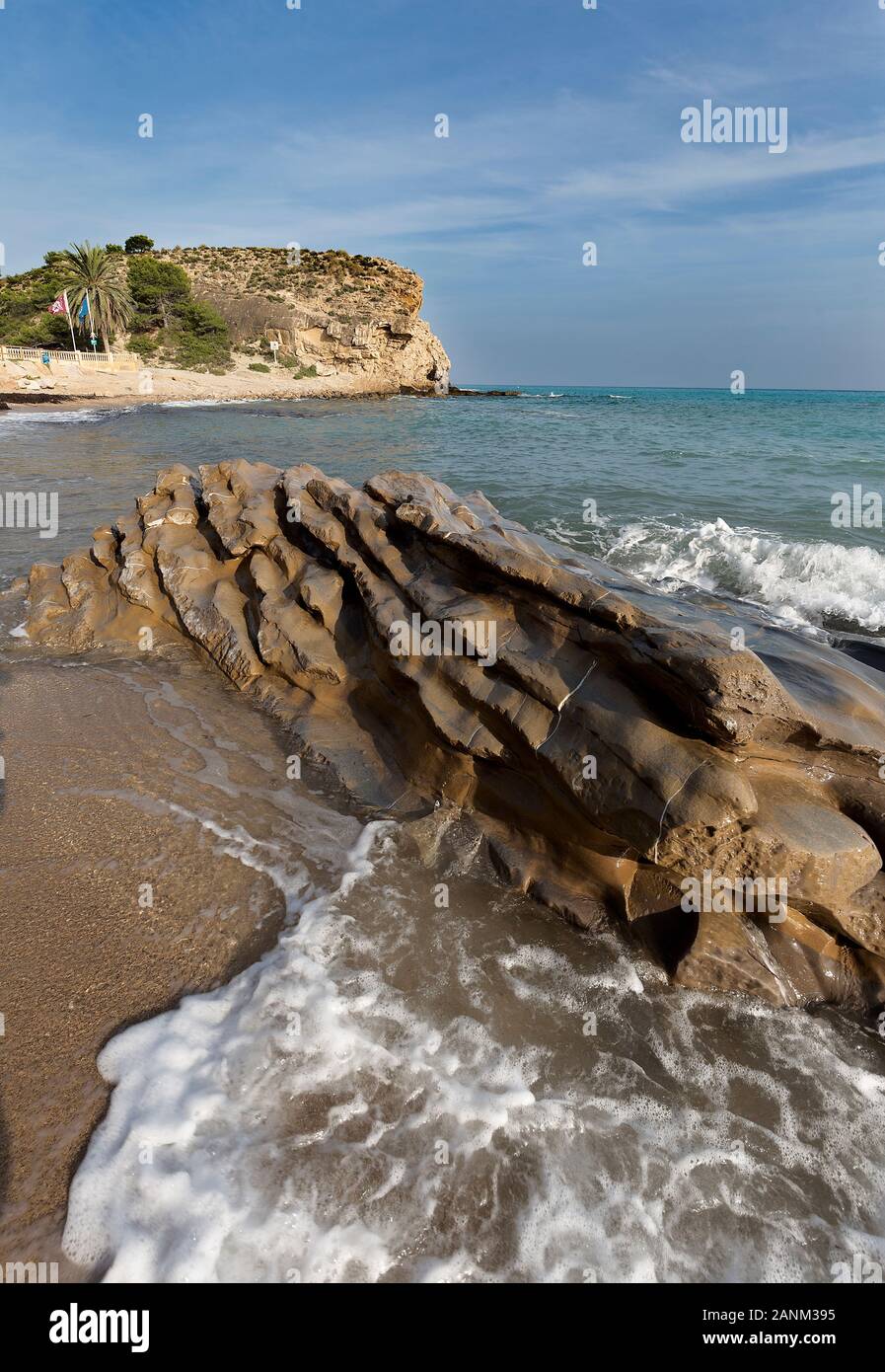 Seascape de la plage de Bol Nou en Alicante, Espagne. Banque D'Images