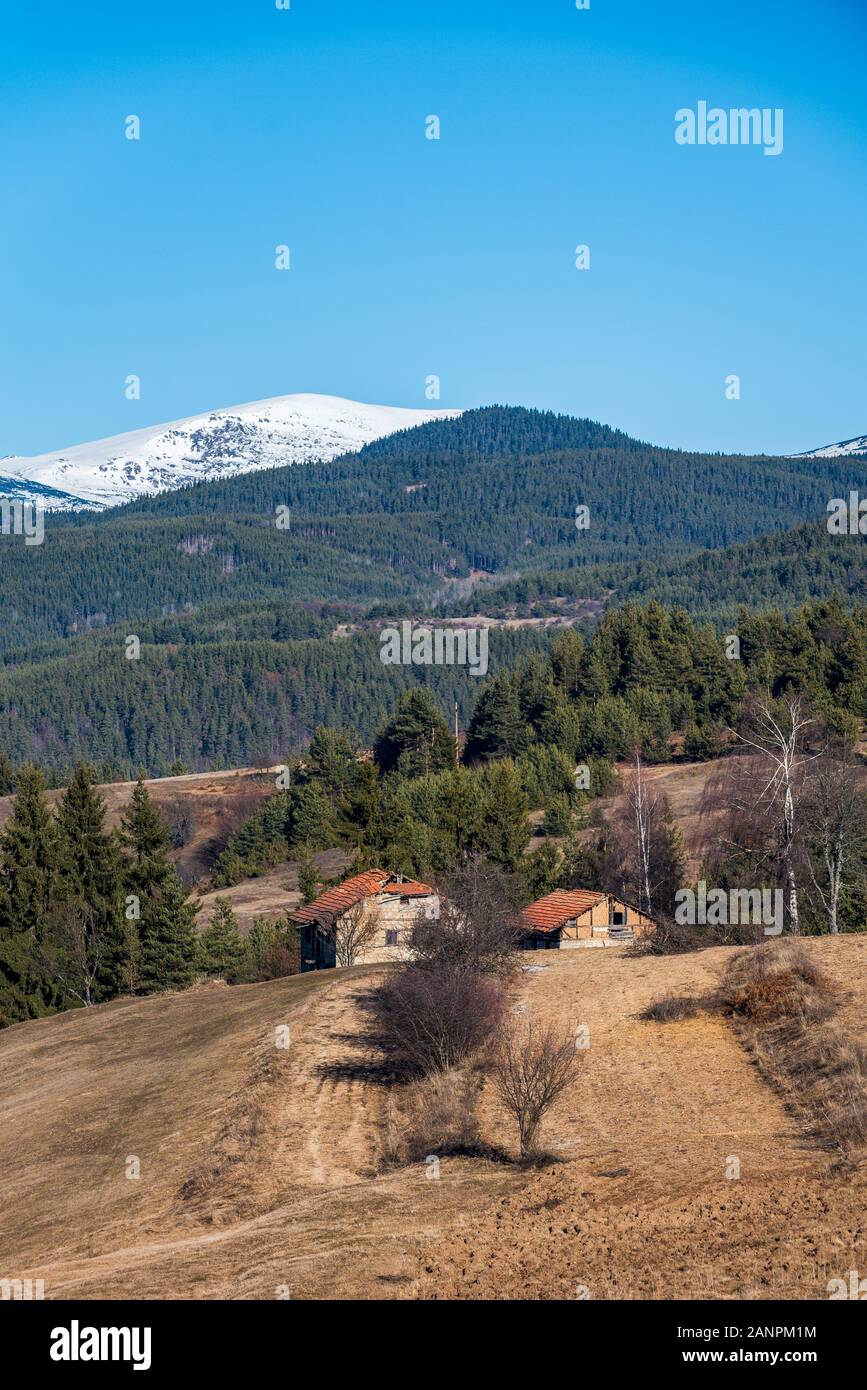 Les pics enneigés des montagnes de Rila. La photographie du Rhodopes mountains Banque D'Images