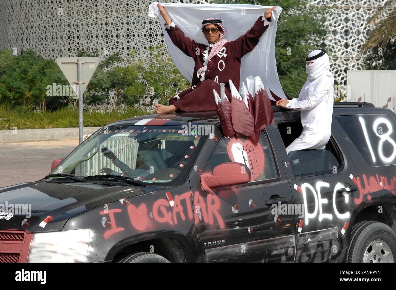 Doha, Qatar- Fête nationale, fête des voitures qatari pendant la journée à la Corniche. Banque D'Images