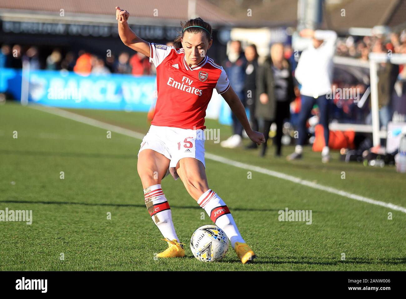 Manchester, UK. 19 Jan, 2020. Katie McCabe d'Arsenal Femmes en action. Barclays FA Womens superleague, Arsenal Femmes v Chelsea femmes à Meadow Park à Borehamwood Herts, le dimanche 19 janvier 2020. Cette image ne peut être utilisé qu'à des fins rédactionnelles. Usage éditorial uniquement, licence requise pour un usage commercial. Aucune utilisation de pari, de jeux ou d'un seul club/ligue/dvd publications. pic par Steffan Bowen/Andrew Orchard la photographie de sport/Alamy live news Crédit : Andrew Orchard la photographie de sport/Alamy Live News Banque D'Images