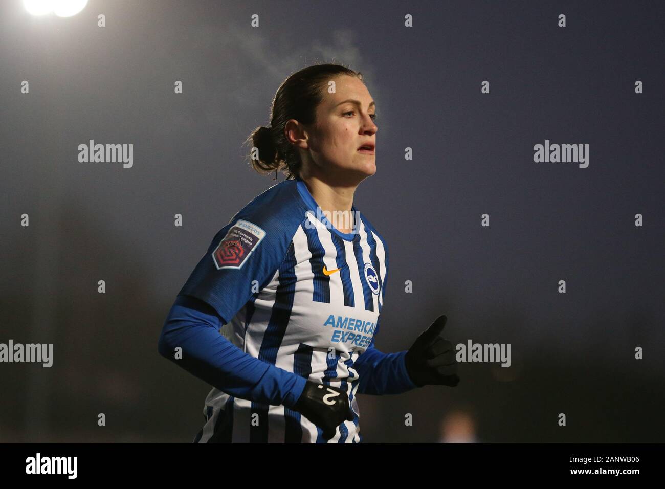 Romford, UK. 19Th Jul 2020. Léa Le Garrec de Brighton et Hove Albion femmes au cours de la Barclays FA Women's super match de championnat entre West Ham United et de Brighton et Hove Albion au stade vert jonc, Romford, Londres, le dimanche 19 janvier 2020. (Crédit : Jacques Feeney | MI News) Credit : MI News & Sport /Alamy Live News Banque D'Images