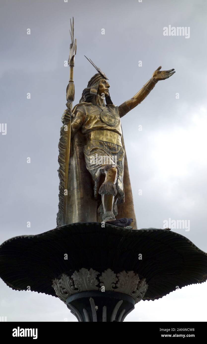 Monumento Inca Pachacutec, Centre-Ville, Cuzco, Cusco, Pérou, Amérique Du Sud, Site Classé Au Patrimoine Mondial De L'Unesco Banque D'Images