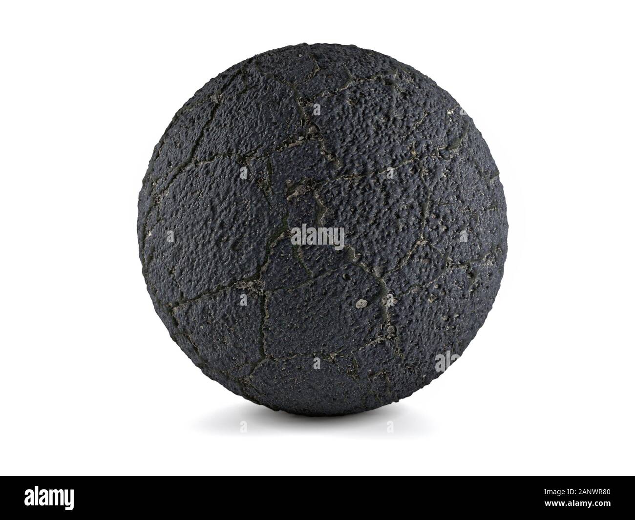 Le rendu 3D de la sphère d'asphalte craquelé noir sur fond blanc Banque D'Images