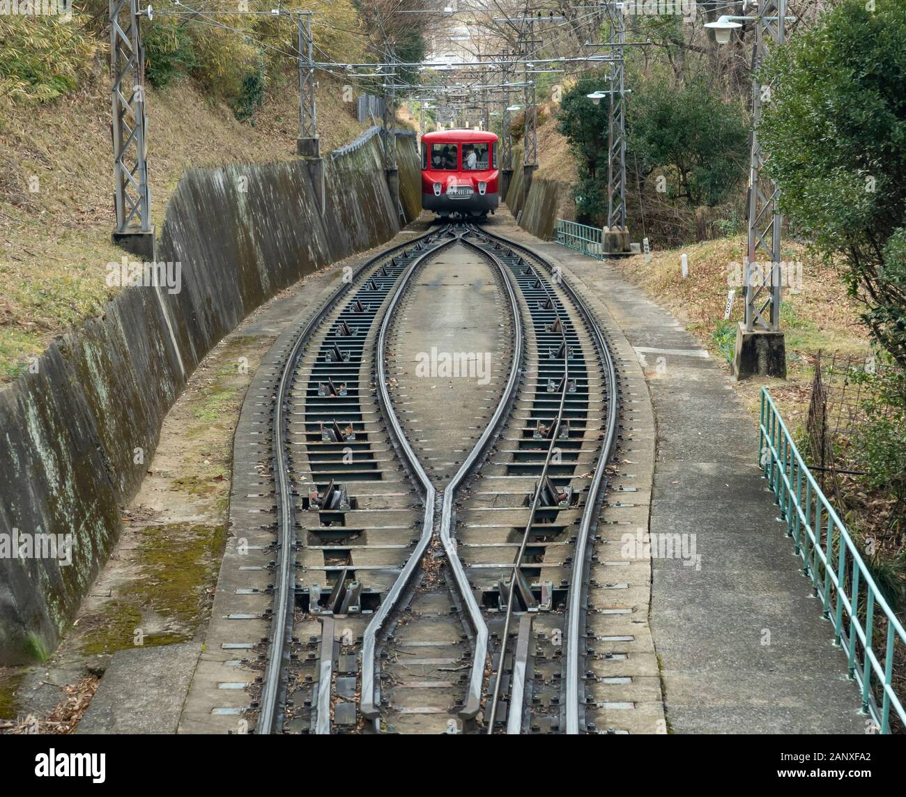 Câble Yakuri, un funiculaire qui conduit les pèlerins Yakuri-ji, le 85ème temple bouddhiste sur le pèlerinage de Shikoku à Takamatsu, Japon. Banque D'Images