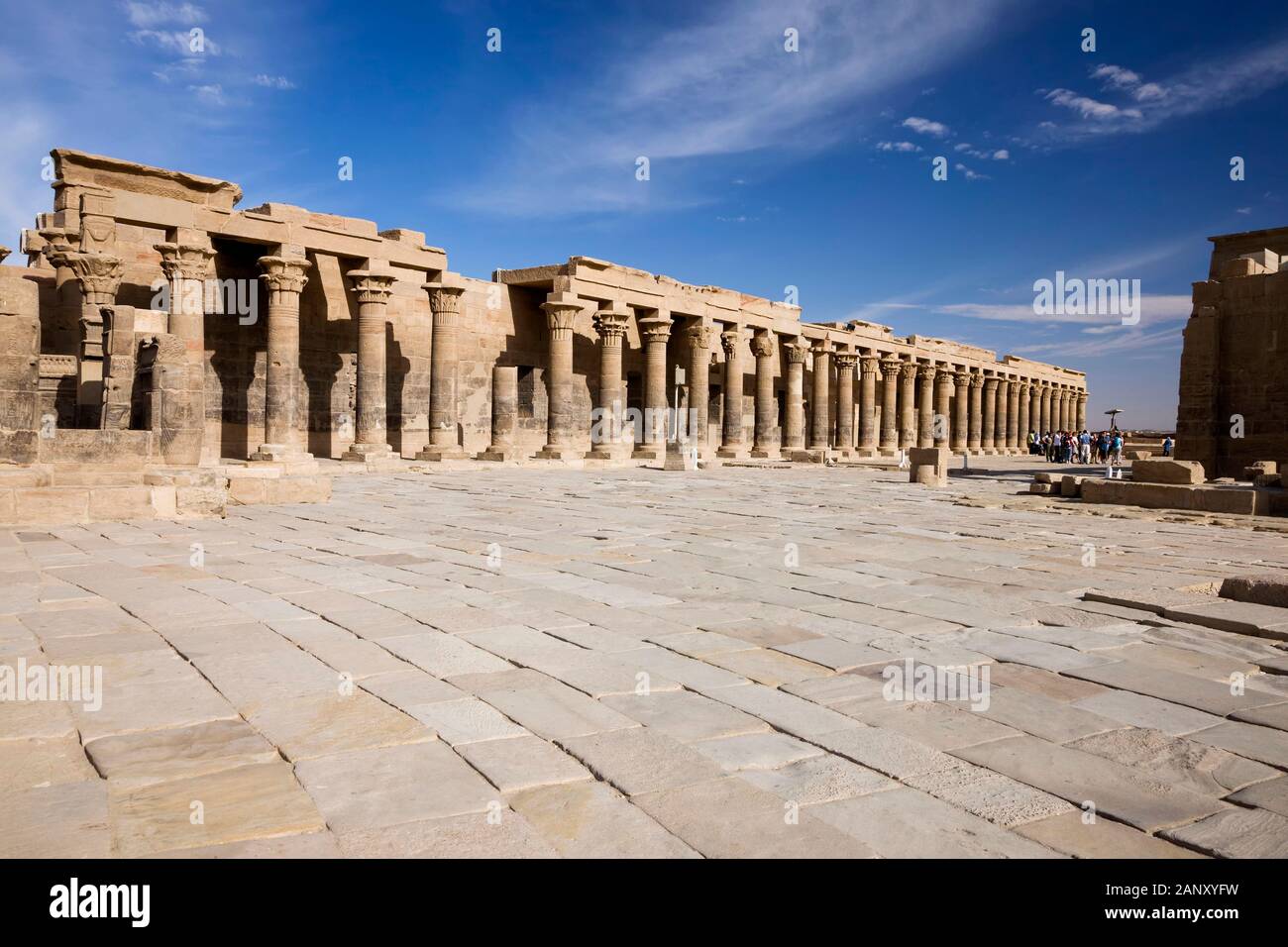 Colonnade Du Temple D'Isis Philae, Aussi Temple De Philae, Ile D'Agilkia Dans Le Lac Nasser, Assouan, Egypte, Afrique Du Nord, Afrique Banque D'Images