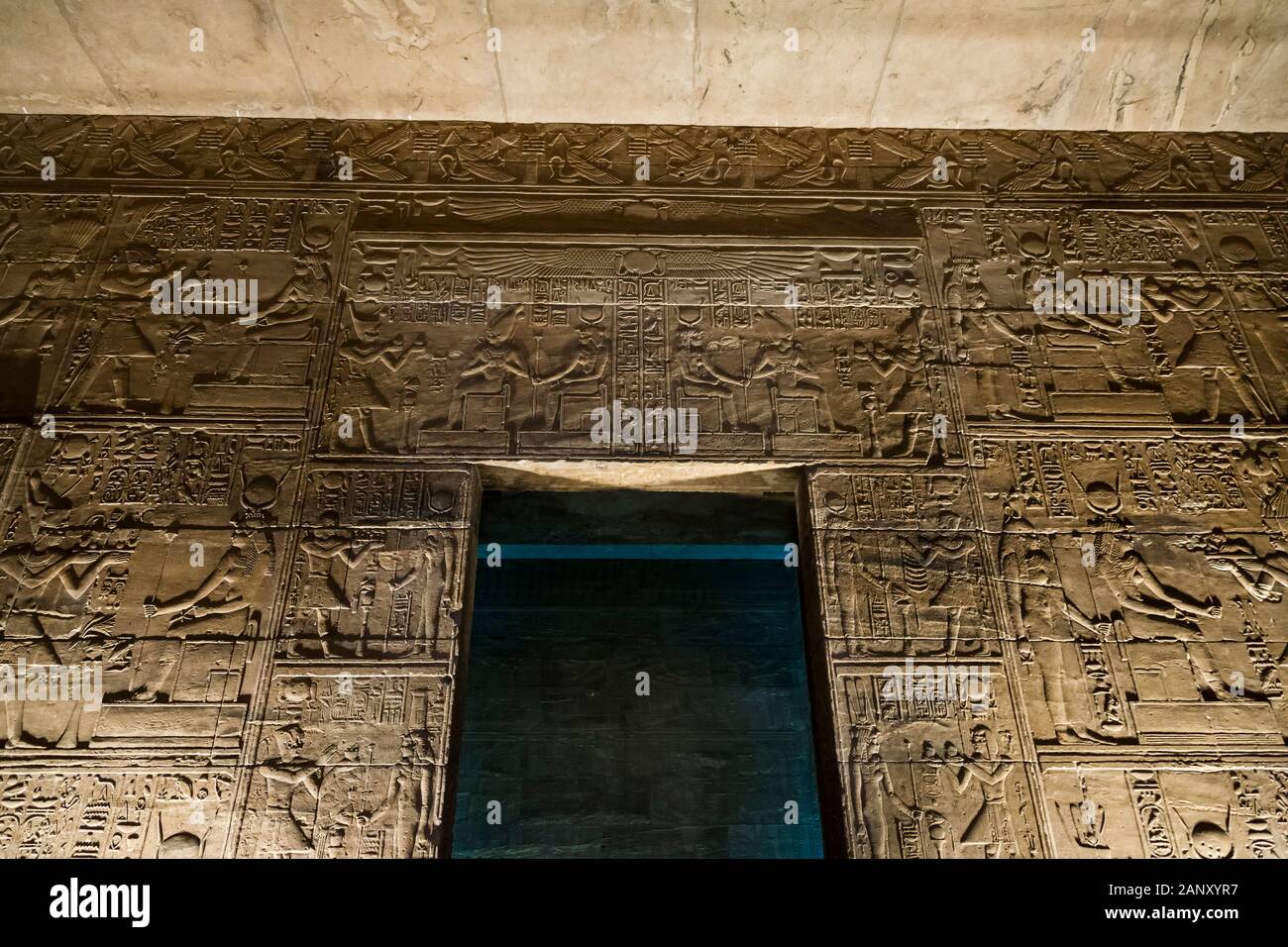 A l'intérieur et au secours du temple d'Isis Philae, aussi le temple de Philae, l'île d'Agilkia dans le lac Nasser, Assouan, Egypte, Afrique du Nord, Afrique Banque D'Images
