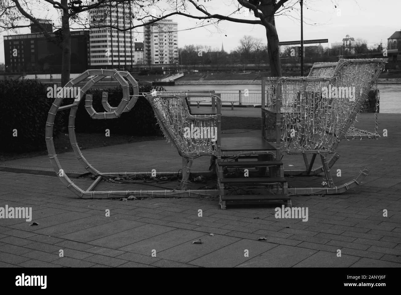 Clauses Santa sled en noir et blanc Banque D'Images