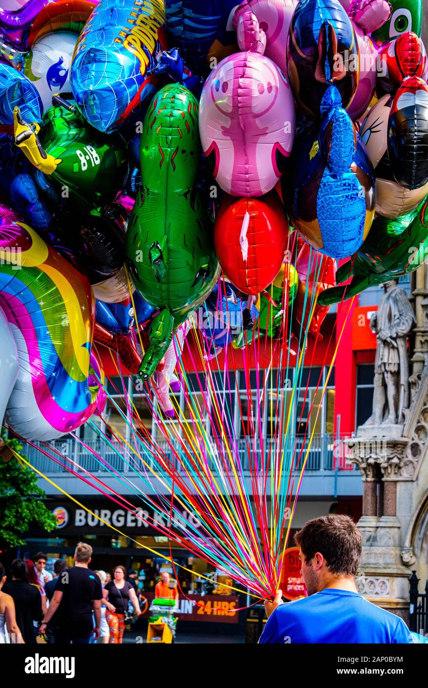 Ballons en vente à Leicester Caribbean Carnival. Banque D'Images