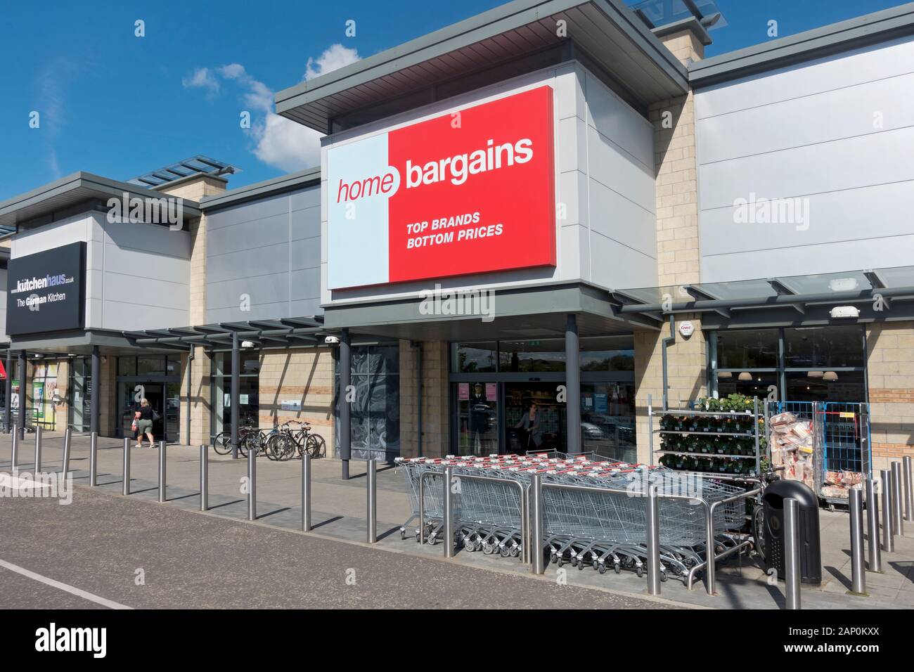 Accueil Bonnes affaires store boutique dans les îles Foss Retail Park. Banque D'Images