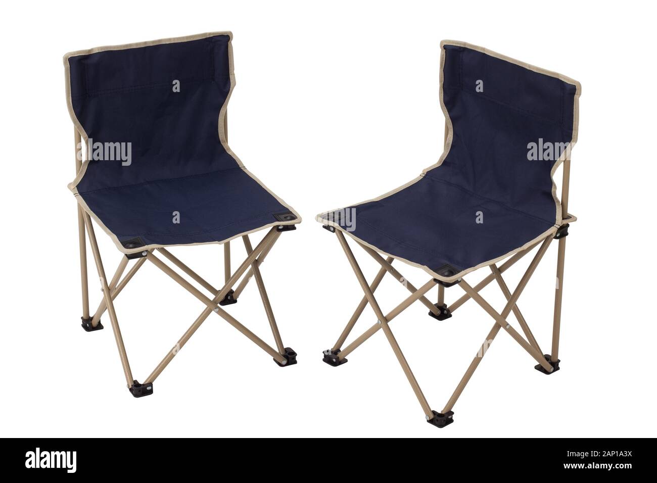 Chaises de camping pliante toile isolé sur fond blanc Banque D'Images