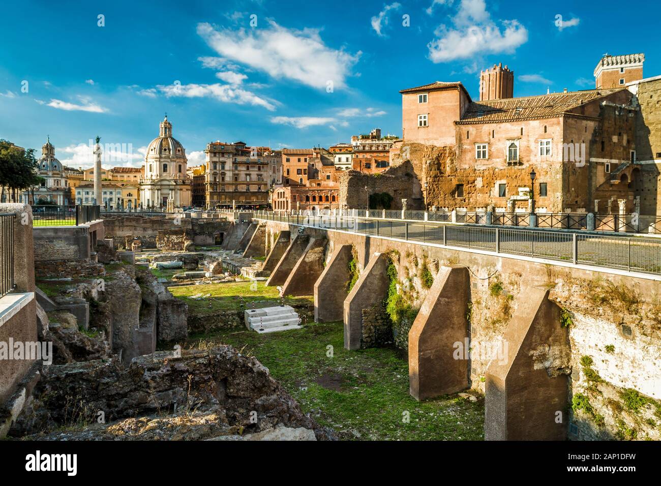 Ruines de l'ancien Forum d'Auguste près du Forum romain de Rome, Italie Banque D'Images