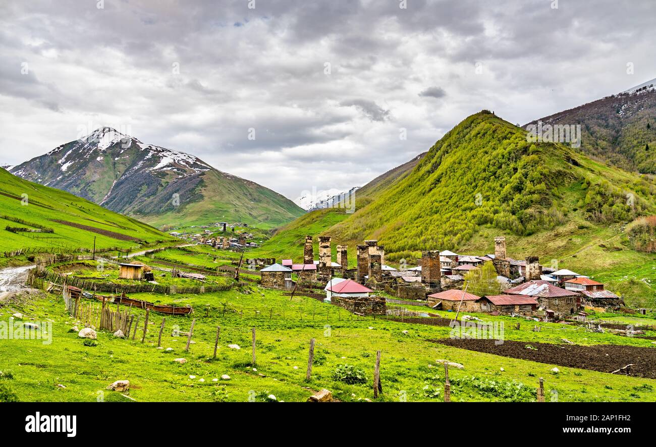 Murkmeli village de Upper Svaneti, Géorgie Banque D'Images