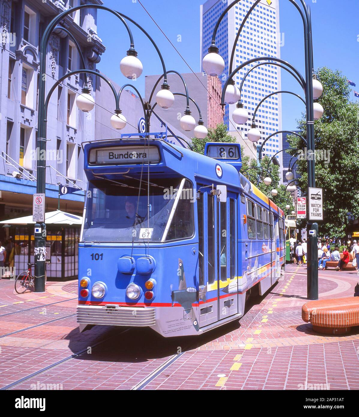 Réseau de tramway de Melbourne sur Bourke Street Mall, Melbourne, Victoria, Australie Banque D'Images