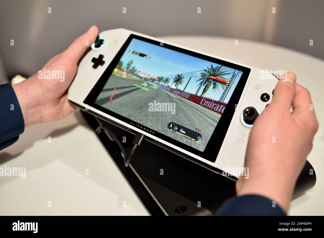 Le concept OVNI d'Alienware, un PC de jeu Windows portable avec contrôleurs amovibles, présenté dans l'Expérience Dell au ces, Las Vegas, NV, États-Unis Banque D'Images