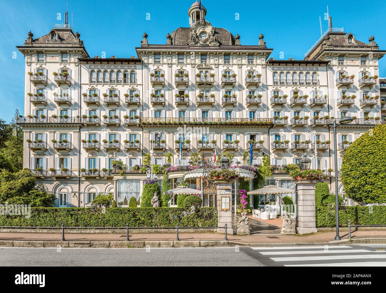 Grand Hôtel des Iles Borromées au bord de l'eau de Stresa au Lago Maggiore, Piemont, Italie Banque D'Images
