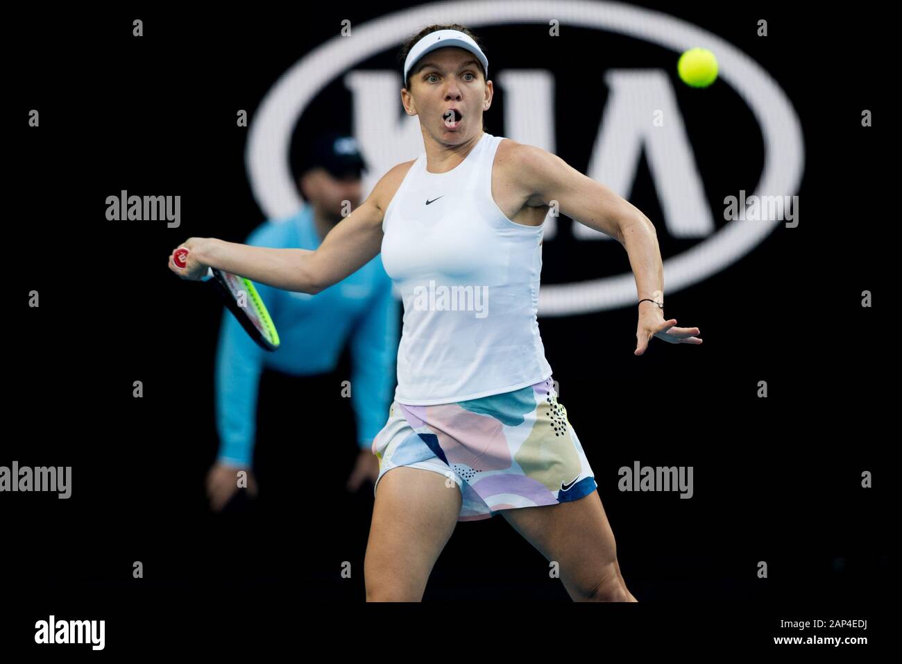 Melbourne, Australie. 21 Jan, 2020. De la Roumanie : Simona Jenifer défait de Brady, USA., . à Melbourne Park, Melbourne, Australie, le 21 janvier 2020. Photo de Peter Dovgan. Credit : UK Sports Photos Ltd/Alamy Live News Banque D'Images