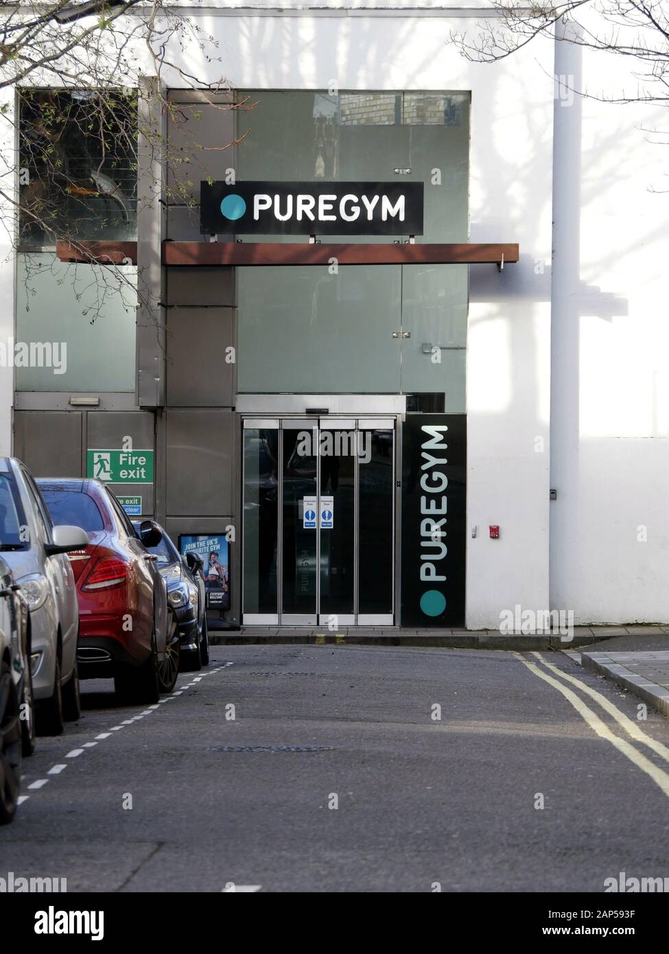 Entrée À Pure Gym, Moscou Road, Bayswater, Londres, Royaume-Uni Banque D'Images