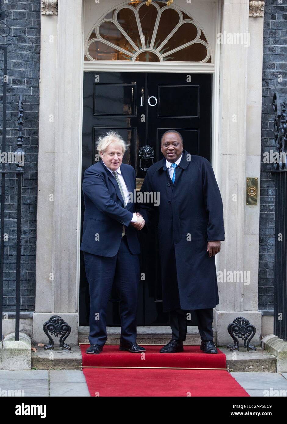 Londres, Royaume-Uni. 21 Jan, 2020. Le président de la République du Kenya, Uhuru Kenyatta, répond à Boris Johnson au 10 Downing street. Credit : Tommy Londres/Alamy Live News Banque D'Images