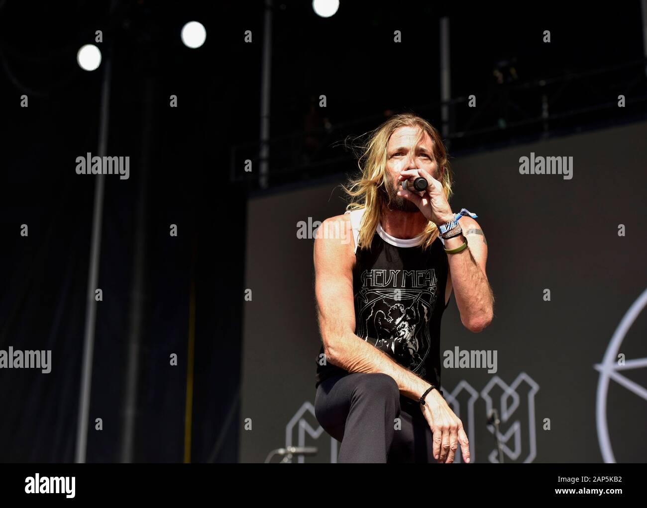 Taylor Hawkins sur scène avec son groupe Chevy métallique à l'Bottlerock Festival à Napa, en Californie. Banque D'Images