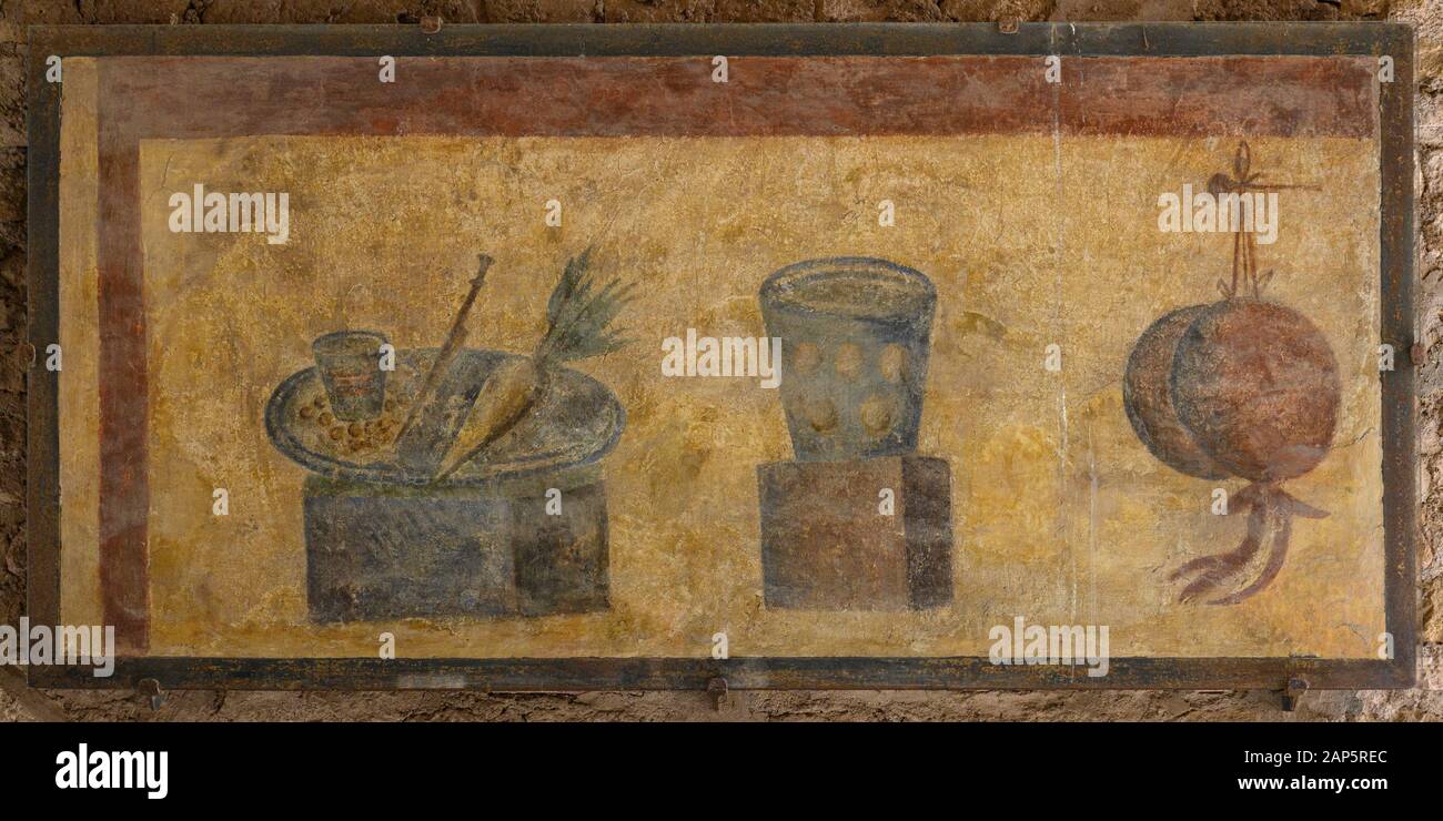 Rome. Italie. Ostia Antica. Caseggiato del Termolio, Thermolium (Maison du Bar). Peinture représentant des produits alimentaires éventuellement disponibles au bar. Banque D'Images