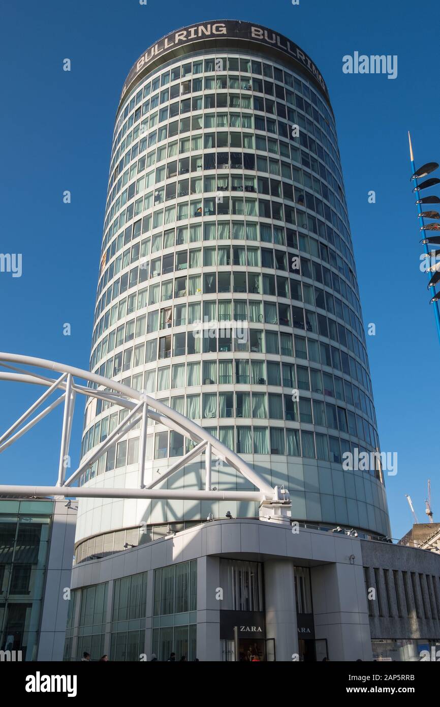 Le célèbre bâtiment Rotunda du centre-ville de Birmingham, West Midlands, Royaume-Uni Banque D'Images