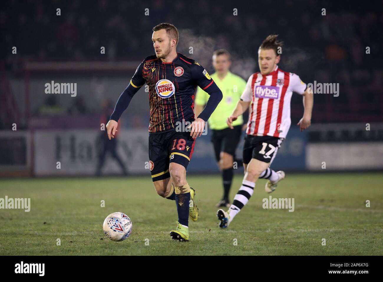 Exeter, Royaume-Uni. 21 Jan, 2020. Parrett Dean de Stevenage au cours de l'EFL Football League Trophy match entre la Ville d'Exeter et Stevenage à St James' Park, Exeter, Angleterre le 21 janvier 2020. Photo par Dave Peters. Usage éditorial uniquement, licence requise pour un usage commercial. Aucune utilisation de pari, de jeux ou d'un seul club/ligue/dvd publications. Credit : UK Sports Photos Ltd/Alamy Live News Banque D'Images